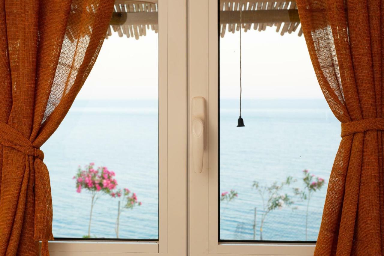 Beach View Kaloí Liménes Ngoại thất bức ảnh